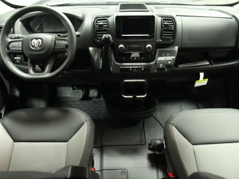 New 2025 RAM ProMaster 2500 w/ Power Group image 16