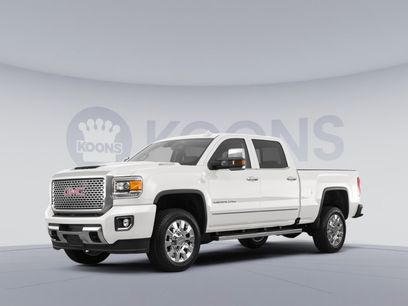 Used 2017 GMC Sierra 2500 Denali w/ Duramax Plus Package