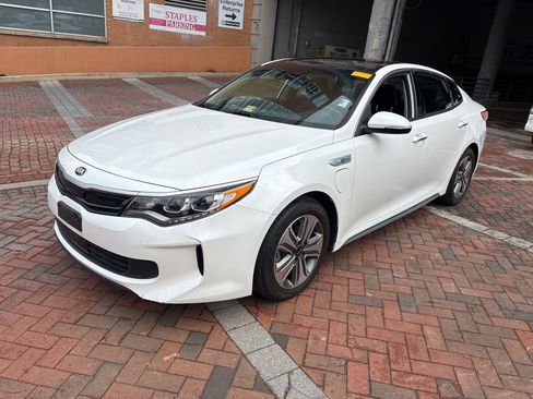 Used 2017 Kia Optima EX w/ Technology Package image 7