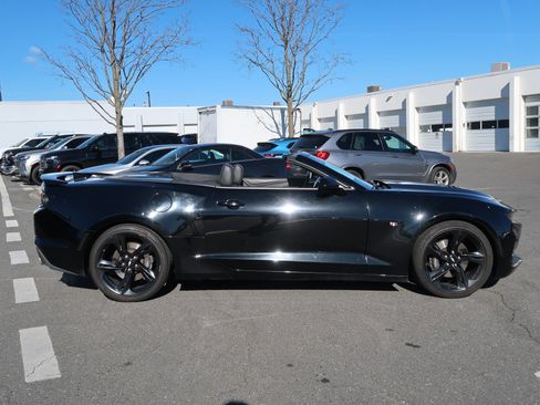 Used 2019 Chevrolet Camaro SS image 11