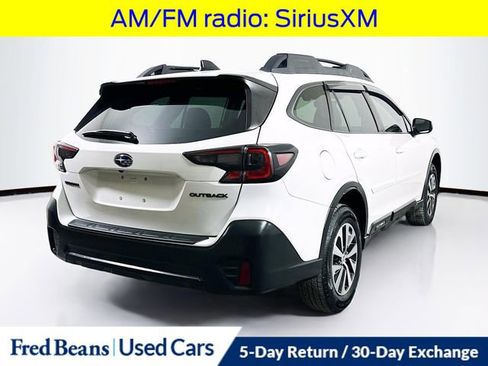 Used 2020 Subaru Outback Premium image 9