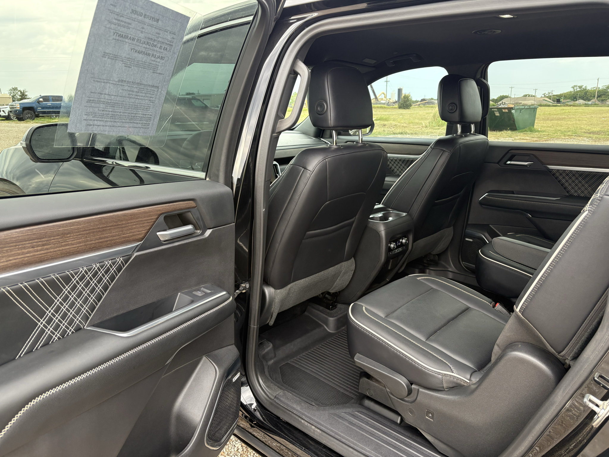 Used 2024 GMC Acadia Denali w/ LPO, Floor Liner Package AWD/4WD image 23
