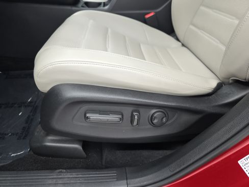 Used 2024 Honda CR-V EX-L image 30