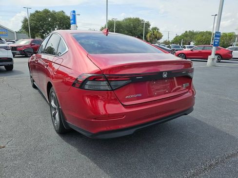 Used 2023 Honda Accord EX image 9