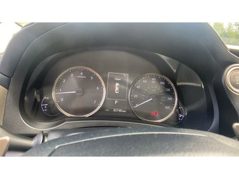 Used 2018 Lexus IS 300 AWD image 16