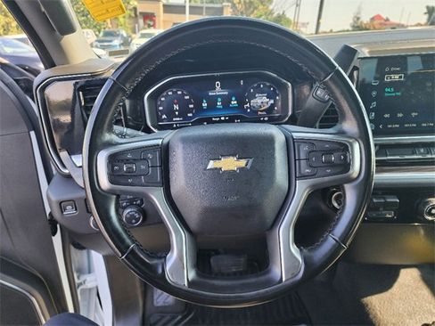 Used 2024 Chevrolet Silverado 2500 LT image 32