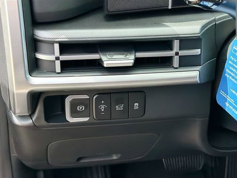 New 2026 Hyundai Santa Fe SE FWD image 10