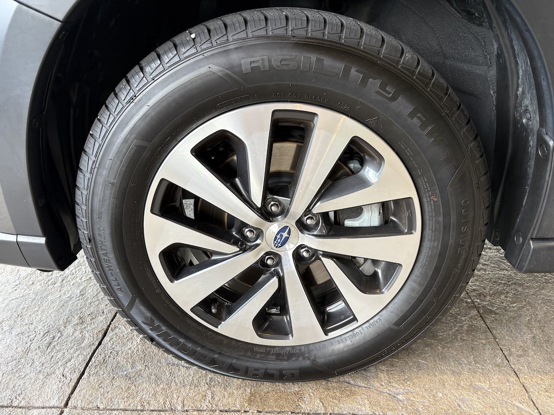 Used 2023 Subaru Outback Premium AWD/4WD image 10