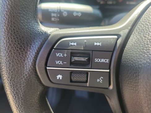 Used 2025 Honda CR-V EX image 22