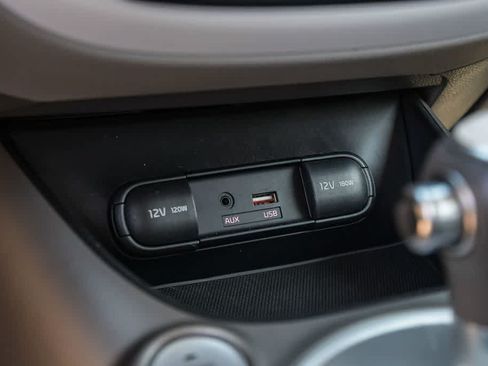 Used 2016 Kia Soul EV FWD image 20