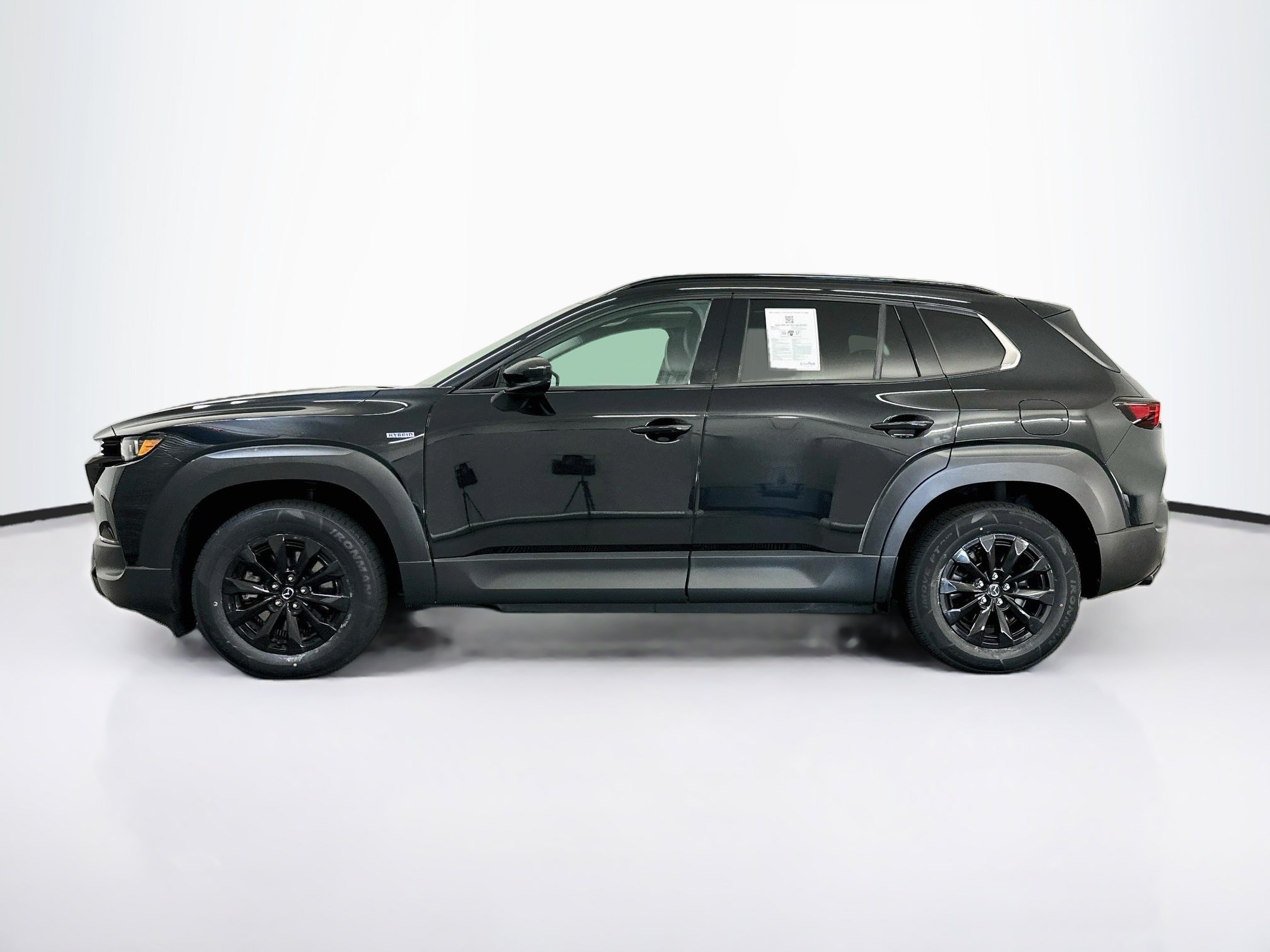 Used 2025 MAZDA CX-50 AWD 2.5 Hybrid w/ Premium Pkg image 4