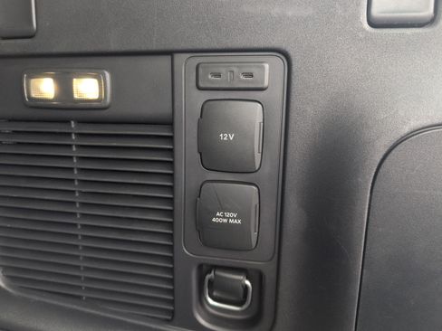 Certified 2025 Ford Expedition Max Active image 46