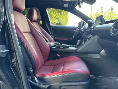 Used 2023 Lexus IS 300 w/ Comfort Package RWD image 15