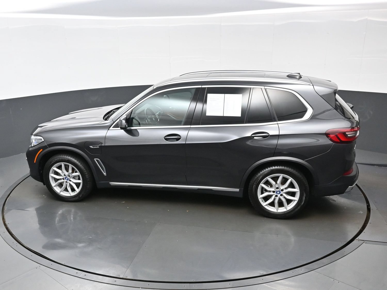 Used 2023 BMW X5 xDrive45e AWD/4WD image 36