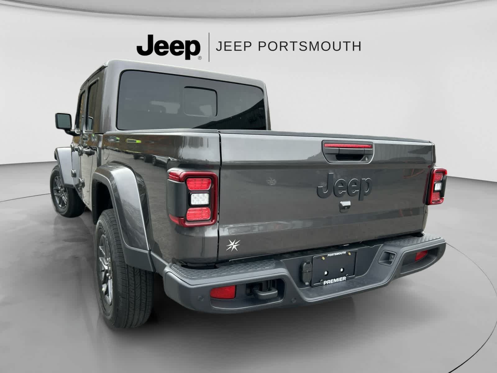 New 2026 Jeep Gladiator Sport AWD/4WD image 9