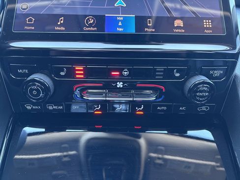 Used 2021 Jeep Grand Cherokee L Limited image 4