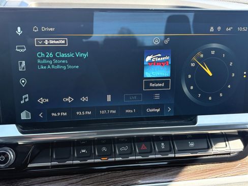 Used 2025 Chevrolet Silverado 1500 LT image 24