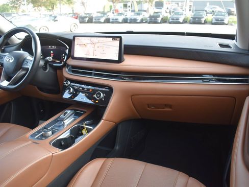 Used 2023 INFINITI QX60 Sensory w/ Vision Package AWD/4WD image 74