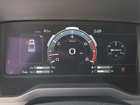New 2026 Toyota Tundra Limited AWD/4WD image 24