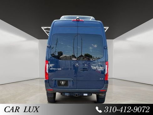 Used 2020 Mercedes-Benz Sprinter 2500 image 4