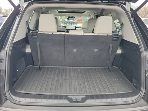 Used 2024 Toyota Grand Highlander Platinum image 10