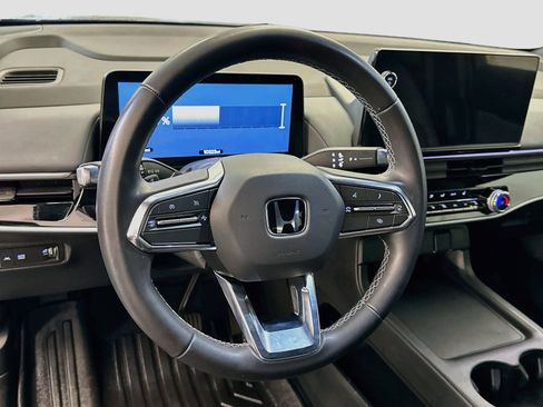 Used 2025 Honda Prologue Touring image 18