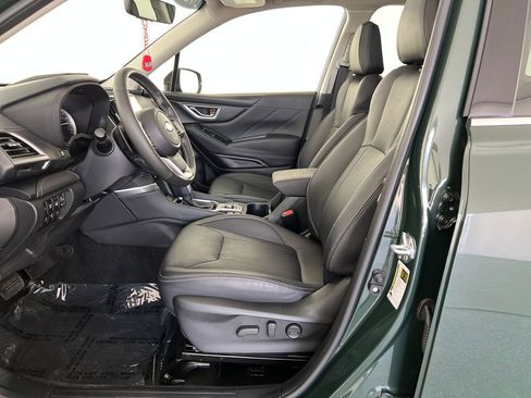 Certified 2024 Subaru Forester Touring AWD/4WD image 11