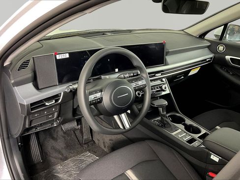 New 2026 Hyundai Sonata SE FWD image 15