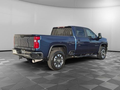 Used 2021 Chevrolet Silverado 3500 LT w/ Convenience Package image 4