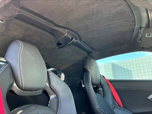 Used 2022 Chevrolet Corvette Stingray Premium Cpe w/ Z51 Performance Package image 14