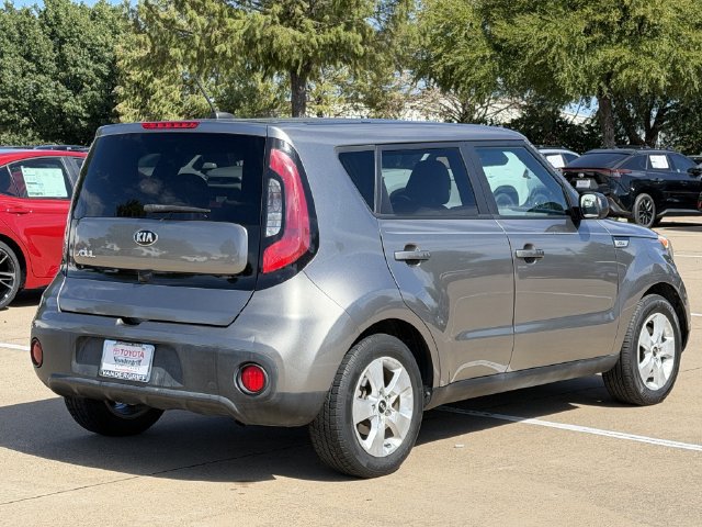 Used 2019 Kia Soul w/ Convenience Package FWD image 4