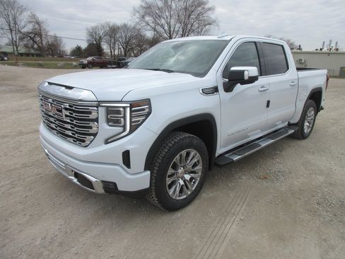 New 2026 GMC Sierra 1500 Denali image 11