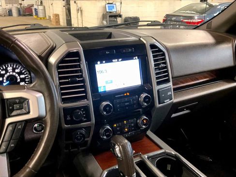 Used 2017 Ford F150 King Ranch w/ Max Trailer Tow Package image 5