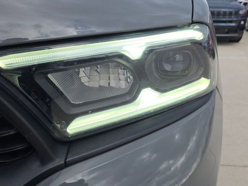 Used 2025 Dodge Durango GT image 9