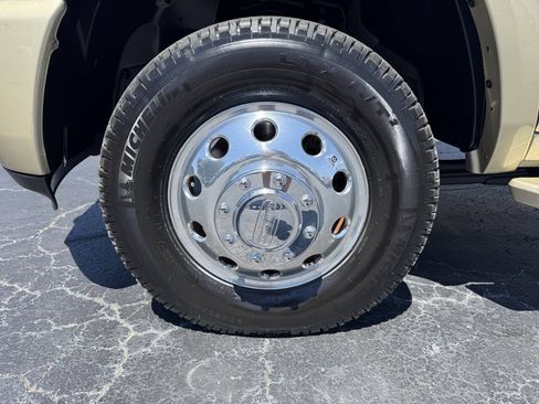 Used 2014 RAM 3500 Laramie Longhorn AWD/4WD image 11