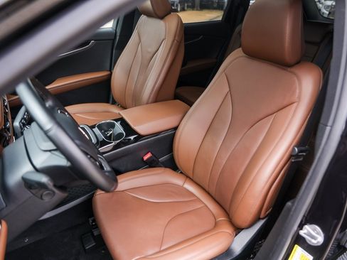 Used 2022 Lincoln Nautilus Reserve image 7