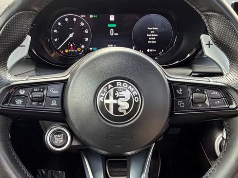 Used 2024 Alfa Romeo Tonale Ti AWD/4WD image 40