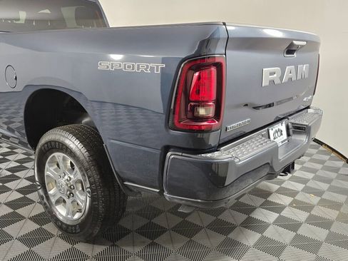 New 2026 RAM 2500 Big Horn AWD/4WD image 12