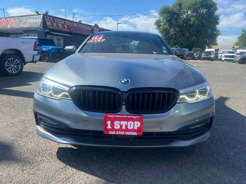 Used 2018 BMW 540i xDrive AWD/4WD image 2