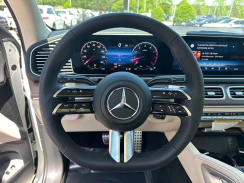 New 2026 Mercedes-Benz GLS 450 4MATIC image 26
