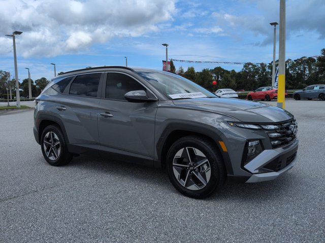 Used 2025 Hyundai Tucson SEL FWD image 3