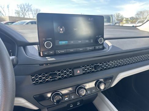 Certified 2023 Honda Accord LX image 27
