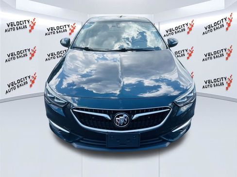 Used 2018 Buick Regal Preferred w/ Driver Confidence Package #1 AWD/4WD image 8
