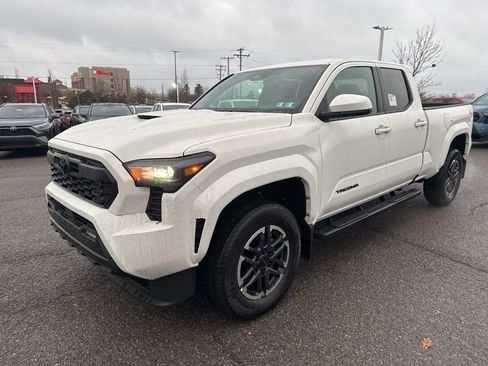 New 2026 Toyota Tacoma TRD Sport image 25