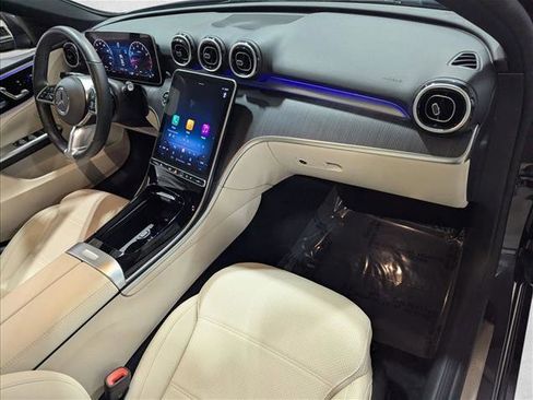 Used 2025 Mercedes-Benz C 300 4MATIC Sedan image 22