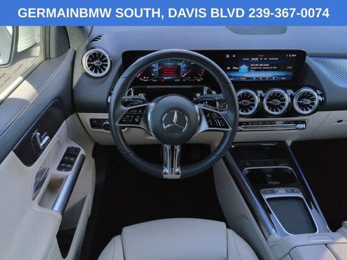 Used 2025 Mercedes-Benz GLA 250 image 17