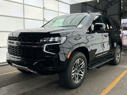 Used 2025 Chevrolet Tahoe Z71 image 1