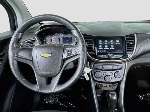 Used 2019 Chevrolet Trax LS w/ LPO, Protection Package AWD/4WD image 13