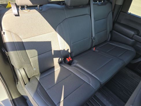 Used 2024 GMC Sierra 2500 Pro w/ 1SA Pro Safety Plus Package image 24