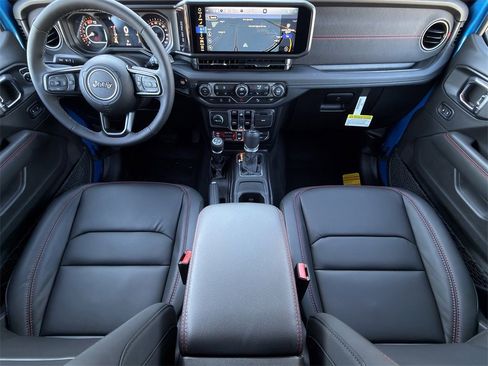 New 2025 Jeep Wrangler Unlimited Rubicon image 10